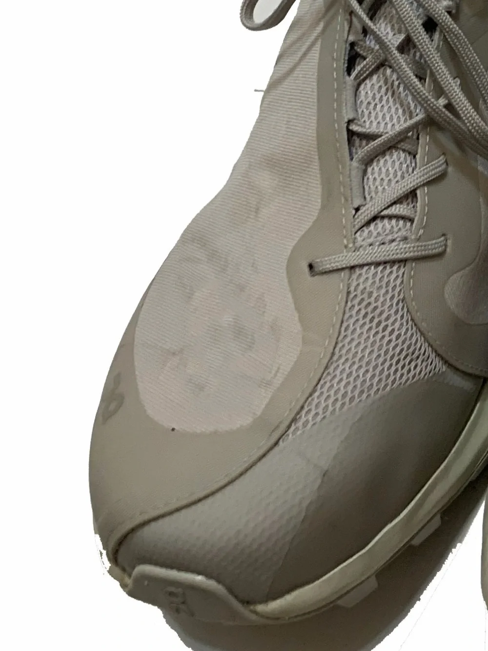 12 / On Running x Post Archive Faction Peak sneaker